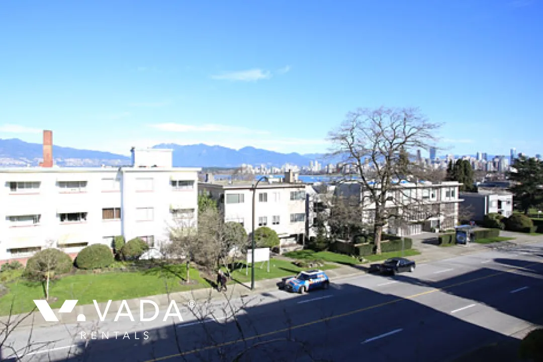 Oceans Door in Kitsilano - Studio For Rent in Vancouver at 310 - 2450 Cornwall Street, Vancouver, BC