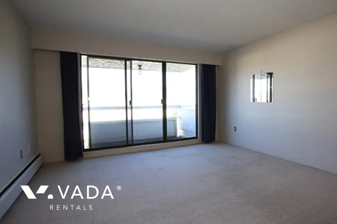 Oceans Door in Kitsilano - Studio For Rent in Vancouver at 310 - 2450 Cornwall Street, Vancouver, BC