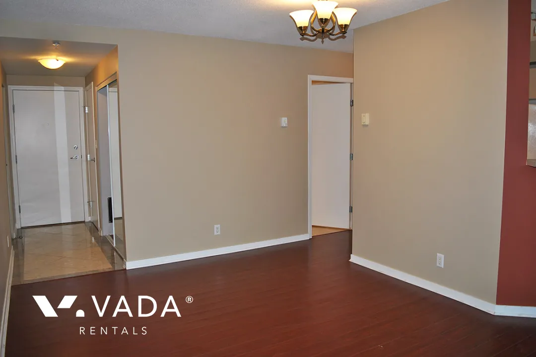 Lions in Downtown - 1 Bedroom Apartment For Rent in Vancouver at 405 - 1331 Alberni Street, Vancouver, BC
