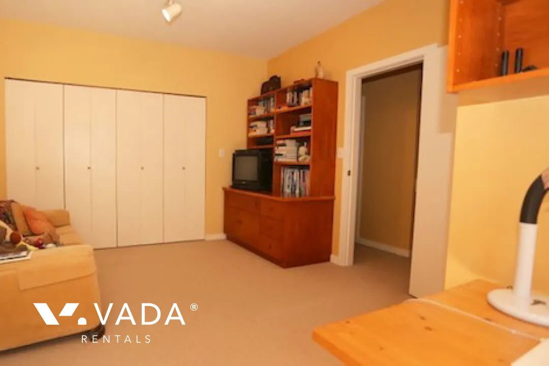 Fairview in Fairview - 2 Bedroom Townhouse For Rent in Vancouver at 1086 West 16th Avenue, Vancouver, BC