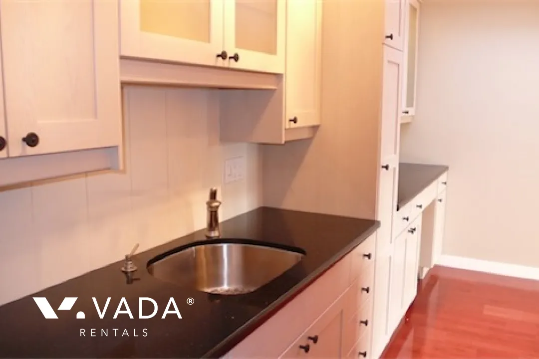 Fairview Gardens in Fairview - 1 Bedroom Penthouse For Rent in Vancouver at 2885 Spruce Street, Vancouver, BC