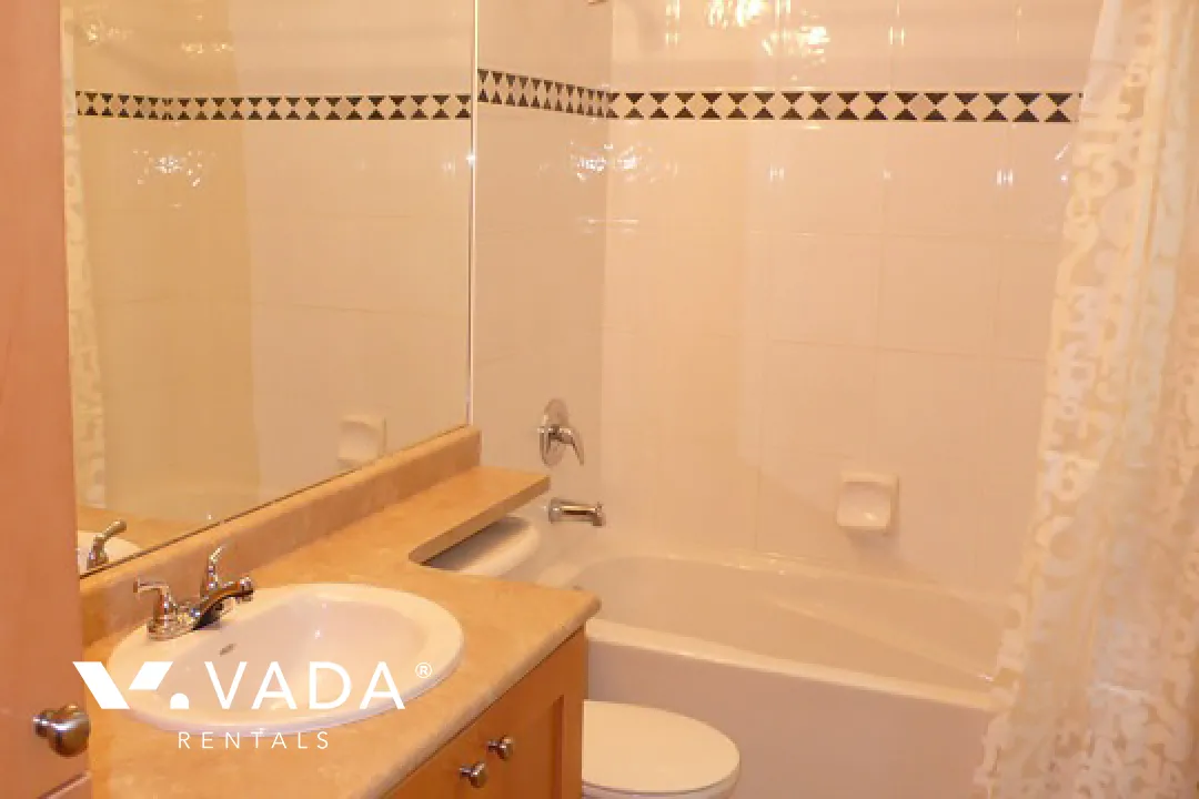 The Grafton in Yaletown - 1 Bedroom Loft For Rent in Vancouver at 305 - 1238 Homer Street, Vancouver, BC