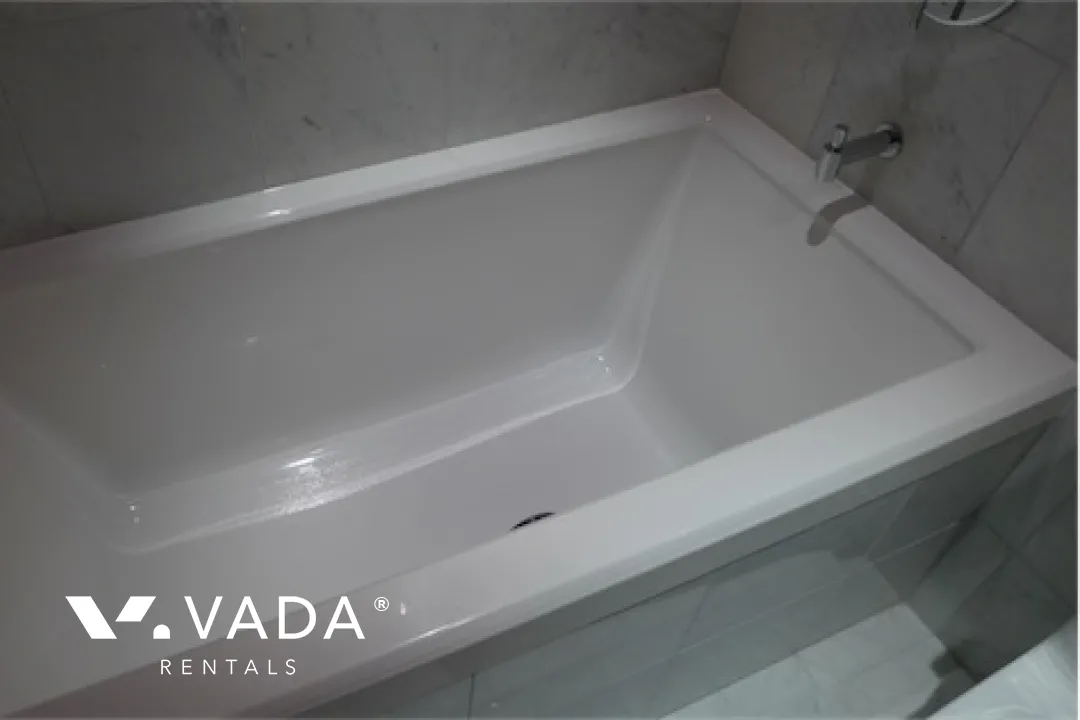 Capitol Residences in Downtown - 1 Bedroom Apartment For Rent in Vancouver at 1310 - 833 Seymour Street, Vancouver, BC