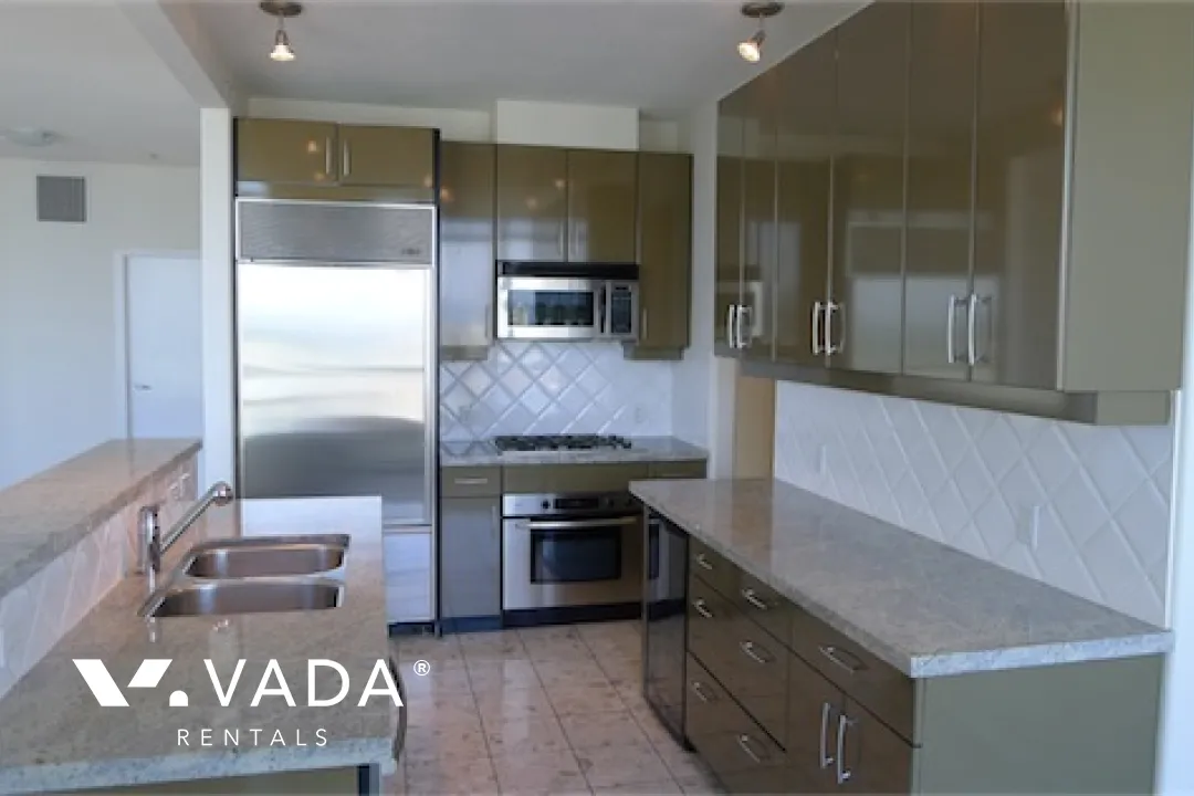 Classico in Coal Harbour - 3 Bedroom Apartment For Rent in Vancouver at 3505 - 1328 West Pender Street, Vancouver, BC