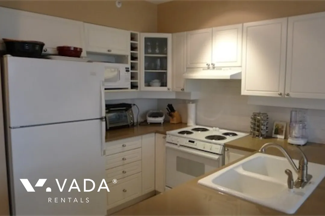 Yorkville in Kitsilano - 1 Bedroom Apartment For Rent in Vancouver at 302 - 1888 York Avenue, Vancouver, BC