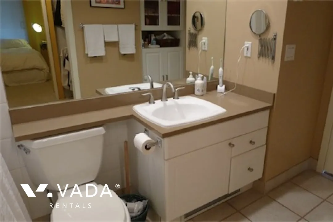 Yorkville in Kitsilano - 1 Bedroom Apartment For Rent in Vancouver at 302 - 1888 York Avenue, Vancouver, BC