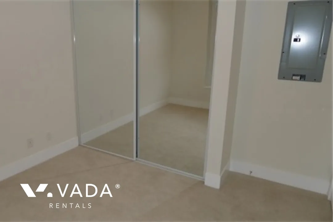 Beasley in Yaletown - 1 Bedroom Apartment For Rent in Vancouver at 808 - 888 Homer Street, Vancouver, BC