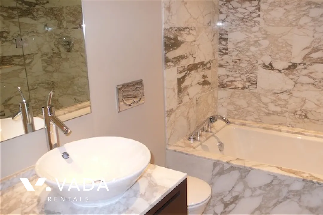 Shangri-La in Downtown - 2 Bedroom Apartment For Rent in Vancouver at 5202 - 1128 West Georgia Street, Vancouver, BC