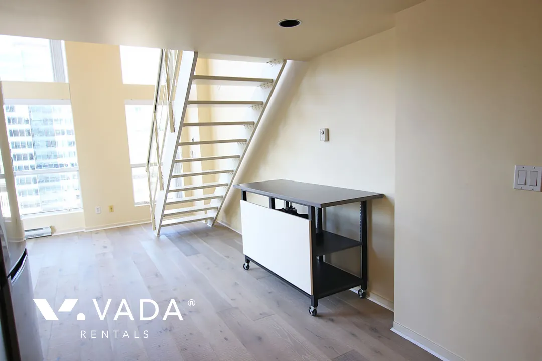 Spot in Downtown - 1 Bedroom Loft For Rent in Vancouver at 705 - 933 Seymour Street, Vancouver, BC