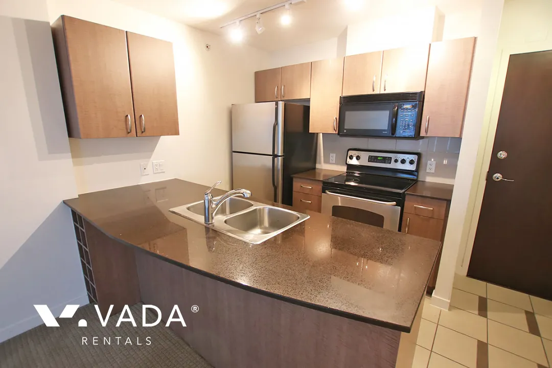 Hudson in Downtown - 1 Bedroom Apartment For Rent in Vancouver at 2506 - 610 Granville Street, Vancouver, BC