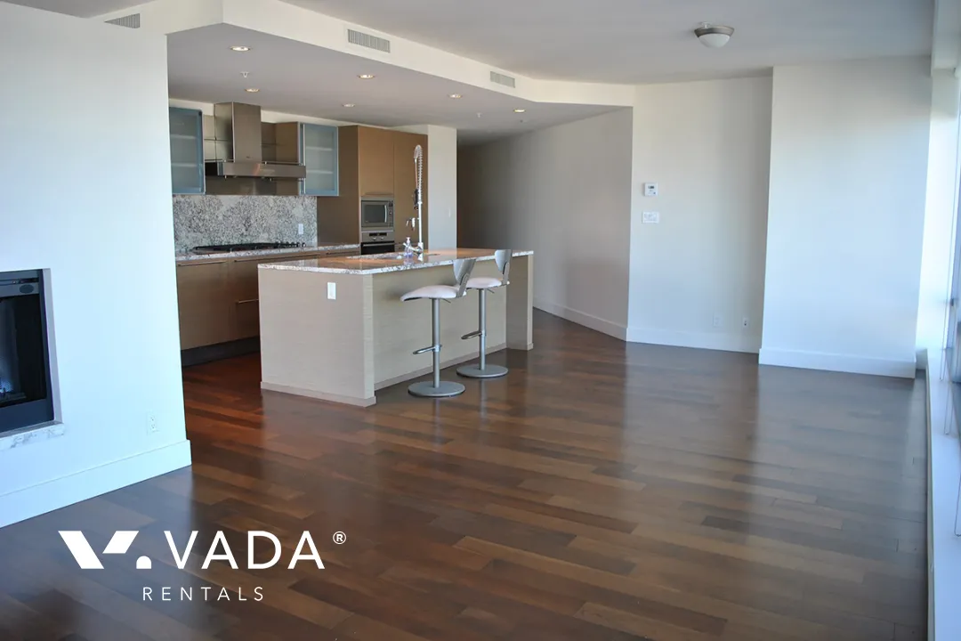 Shangri-La in Downtown - 2 Bedroom Apartment For Rent in Vancouver at 3102 - 1111 Alberni Street, Vancouver, BC
