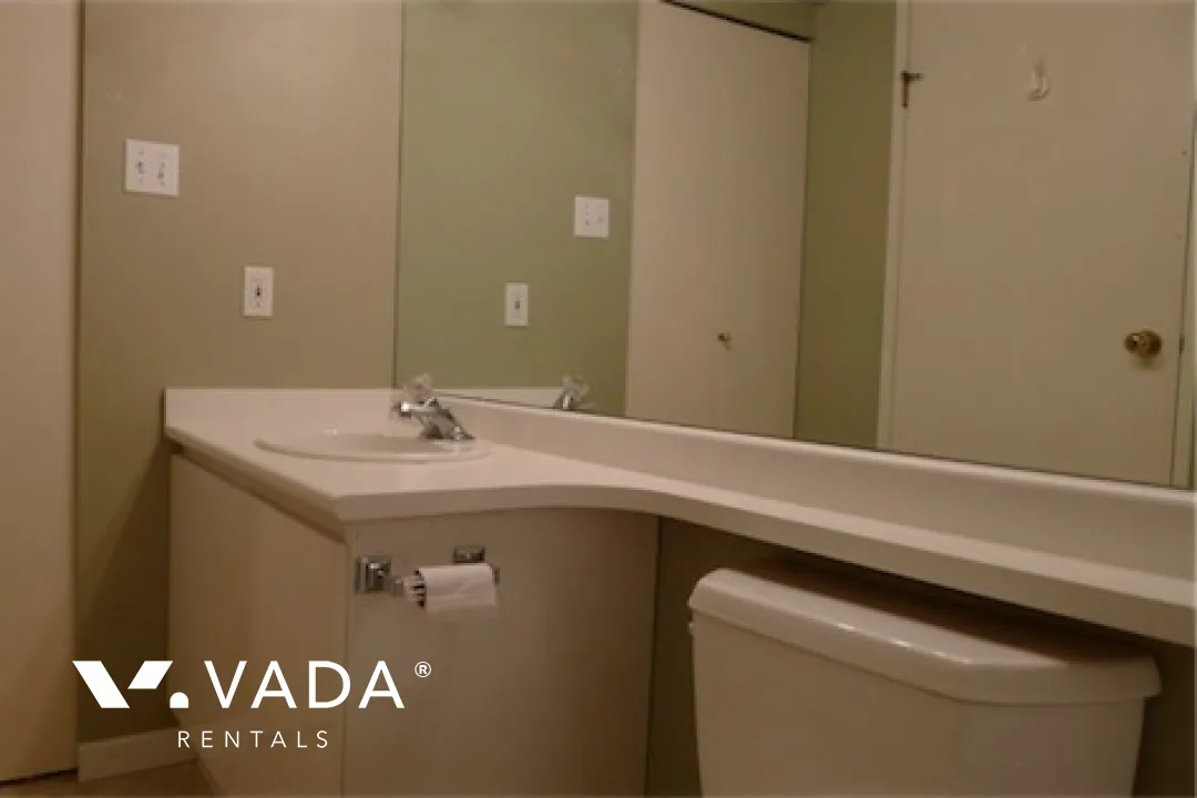 City Crest in Yaletown - 1 Bedroom Apartment For Rent in Vancouver at 806 - 1155 Homer Street, Vancouver, BC