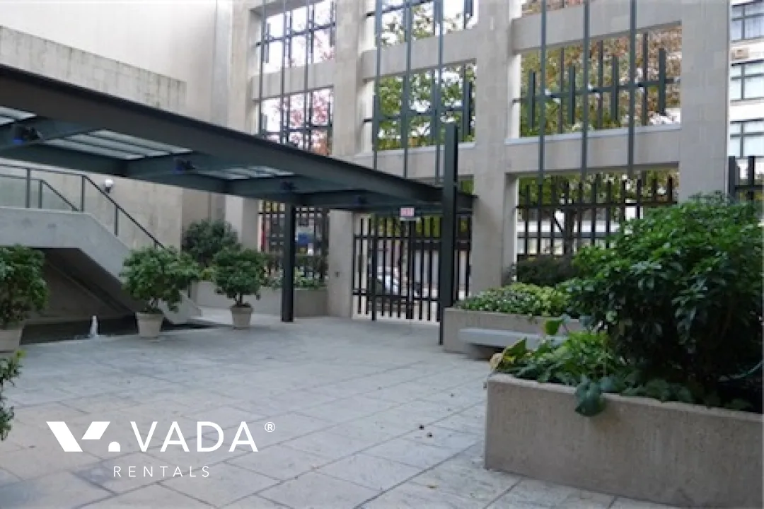 City Crest in Yaletown - 1 Bedroom Apartment For Rent in Vancouver at 806 - 1155 Homer Street, Vancouver, BC