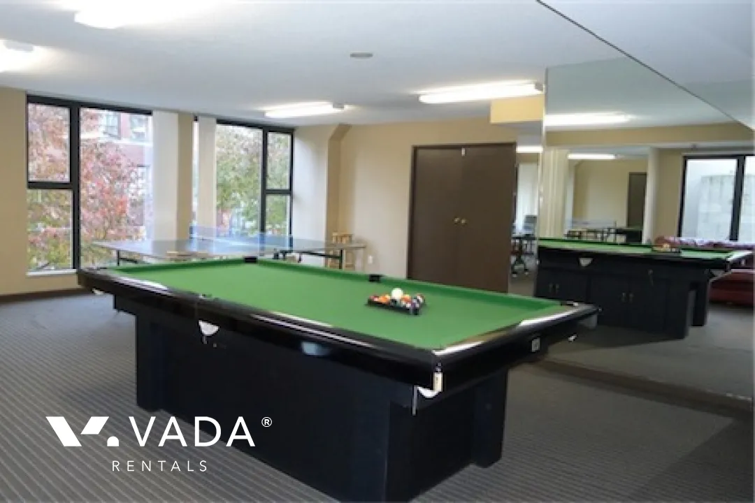 City Crest in Yaletown - 1 Bedroom Apartment For Rent in Vancouver at 806 - 1155 Homer Street, Vancouver, BC