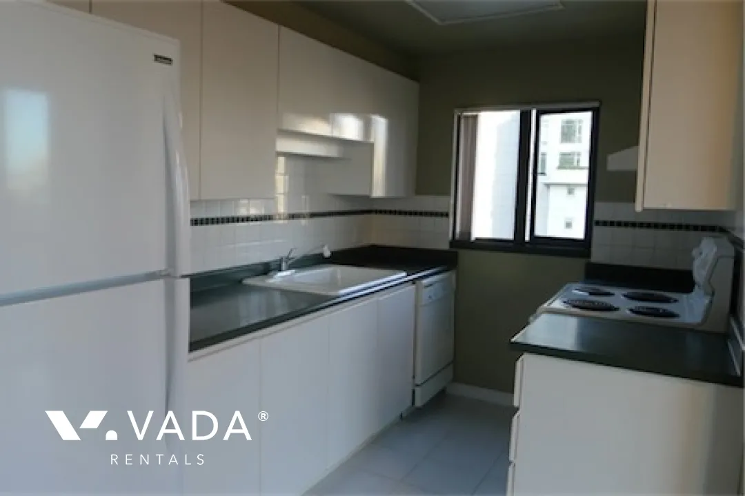 City Crest in Yaletown - 1 Bedroom Apartment For Rent in Vancouver at 806 - 1155 Homer Street, Vancouver, BC