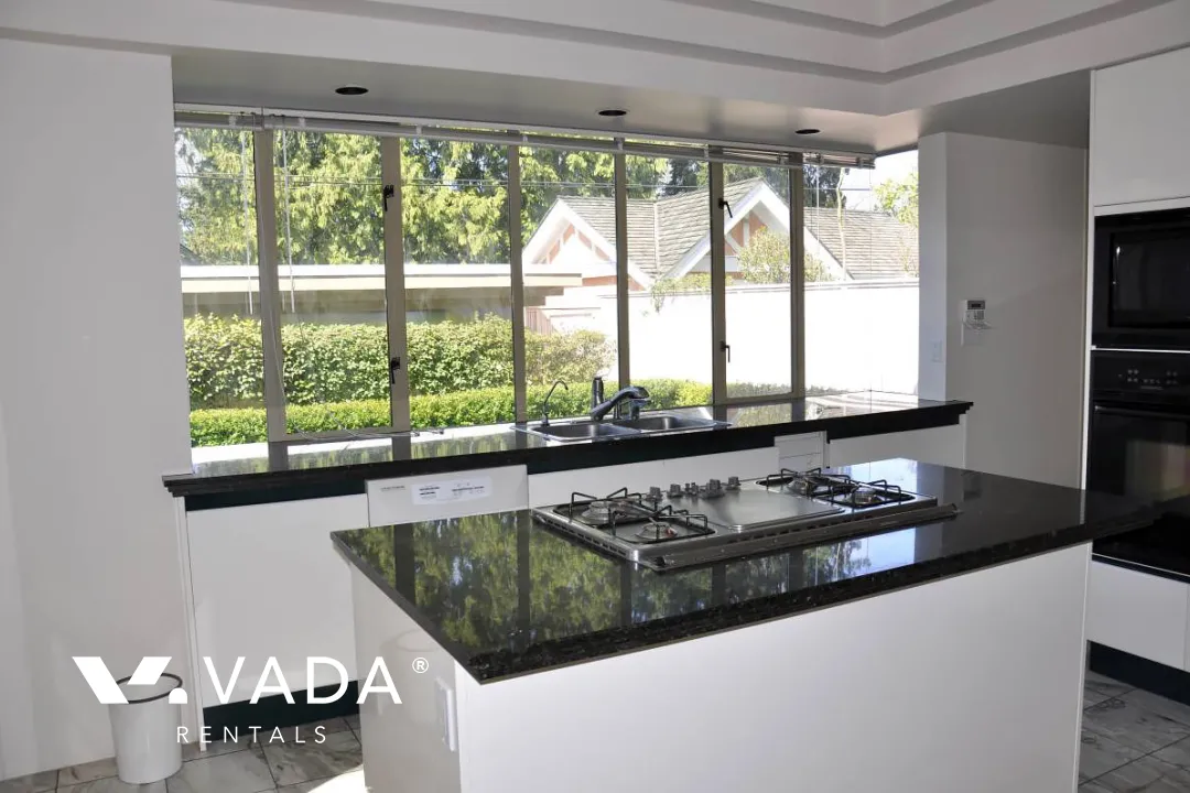 Kerrisdale - 5 Bedroom House For Rent in Vancouver at 6211 Marguerite Street, Vancouver, BC