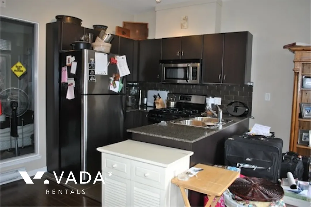 Avenue in Point Grey - 1 Bedroom Apartment For Rent in Vancouver at 201 - 4479 West 10th Avenue, Vancouver, BC