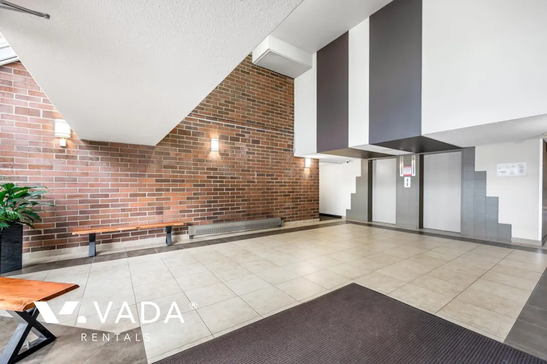 Anchor Point in Downtown - 1 Bedroom Apartment For Rent in Vancouver at 111 - 950 Drake Street, Vancouver, BC