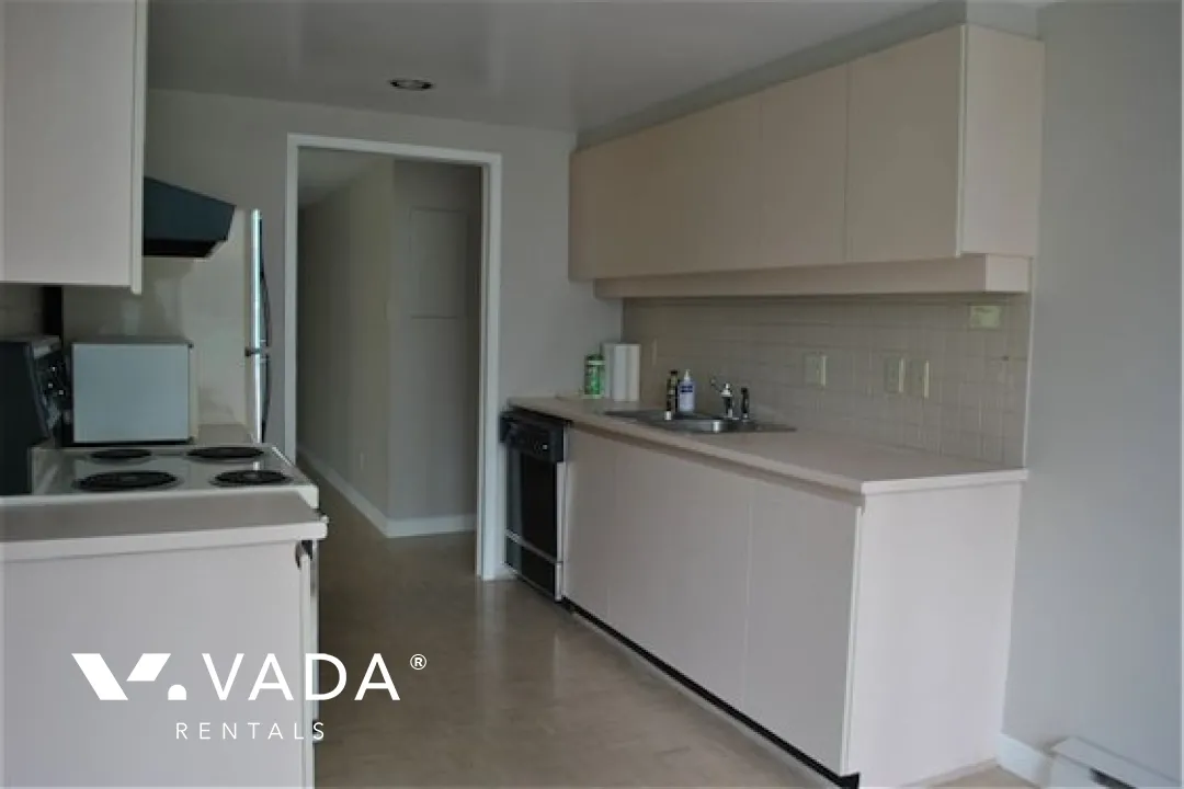 Emerald West in Downtown - 2 Bedroom Apartment For Rent in Vancouver at 202 - 717 Jervis Street, Vancouver, BC