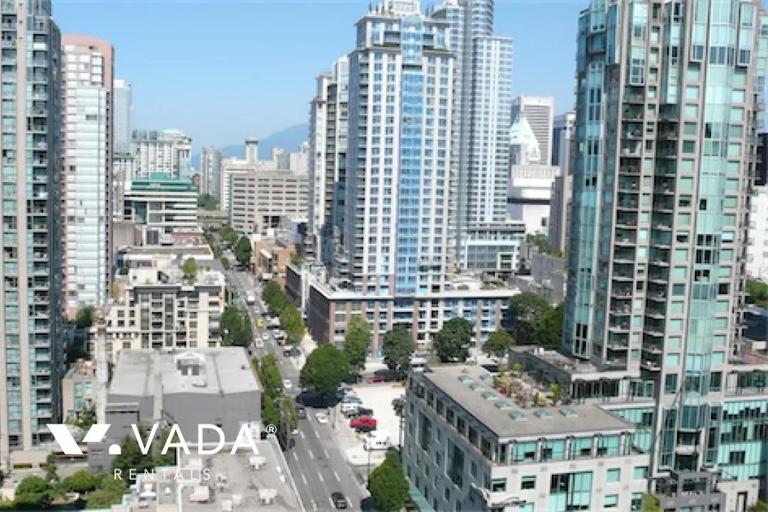 Yaletown Park in Yaletown - Studio For Rent in Vancouver at 2308 - 909 Mainland Street, Vancouver, BC