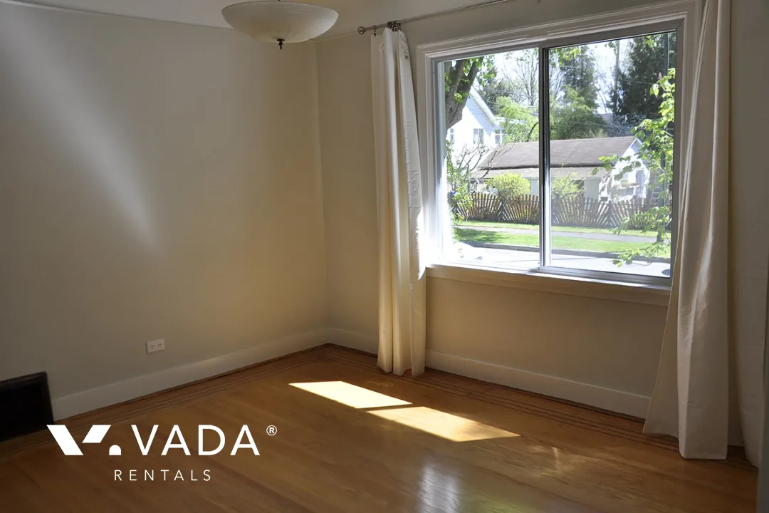 Kitsilano - 3 Bedroom House For Rent in Vancouver at 2990 Waterloo Street, Vancouver, BC