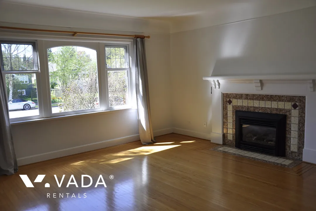 Kitsilano - 3 Bedroom House For Rent in Vancouver at 2990 Waterloo Street, Vancouver, BC