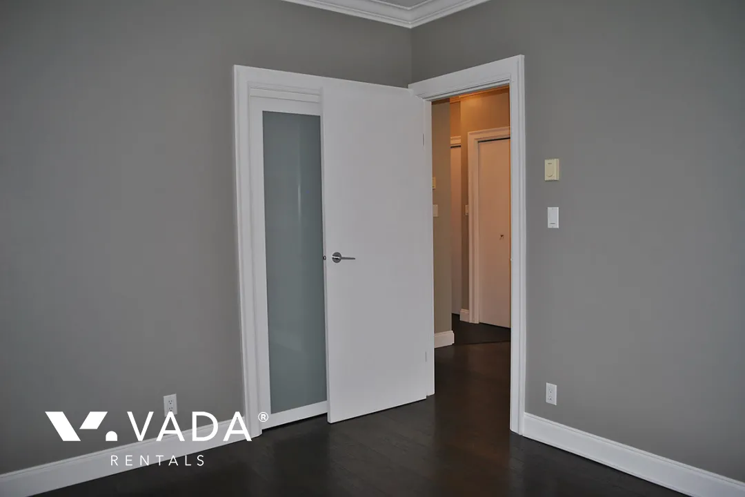 Altadena in Downtown - 1 Bedroom Apartment For Rent in Vancouver at 1007 - 1238 Burrard Street, Vancouver, BC