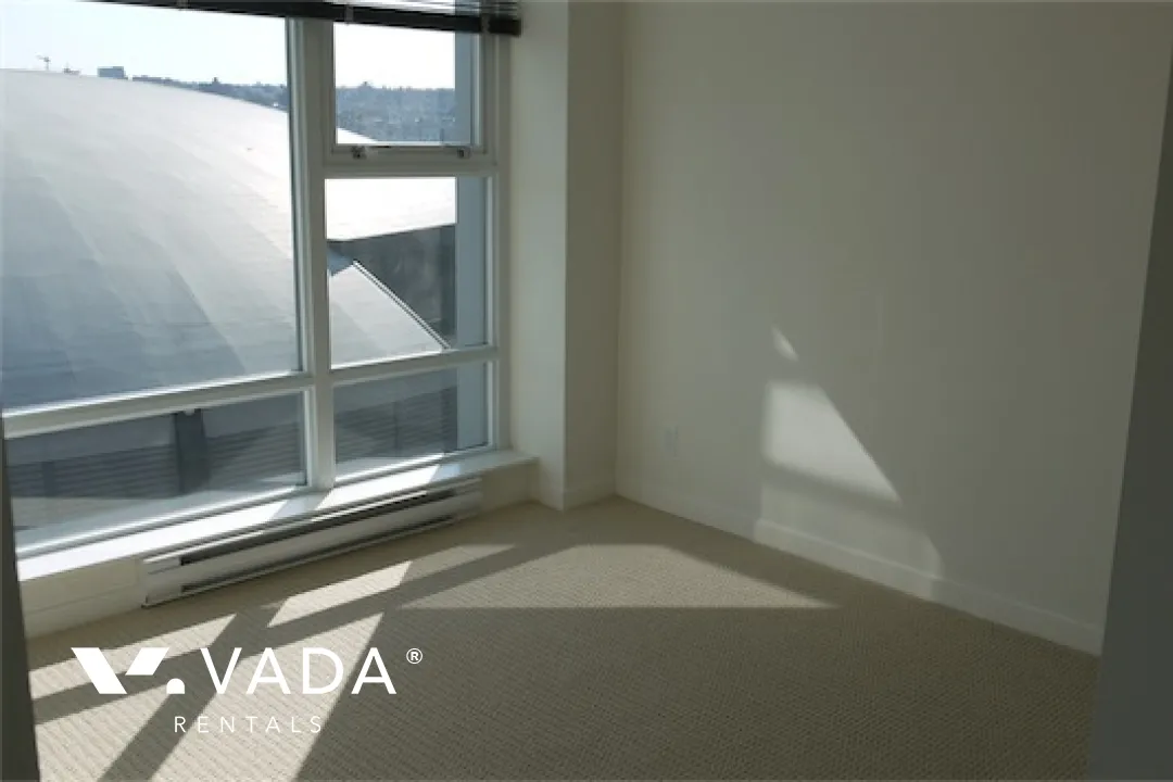 Spectrum in Downtown - 2 Bedroom Apartment For Rent in Vancouver at 902 - 131 Regiment Square, Vancouver, BC