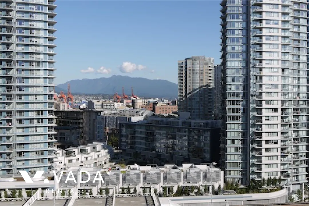 Spectrum in Downtown - 2 Bedroom Apartment For Rent in Vancouver at 902 - 131 Regiment Square, Vancouver, BC
