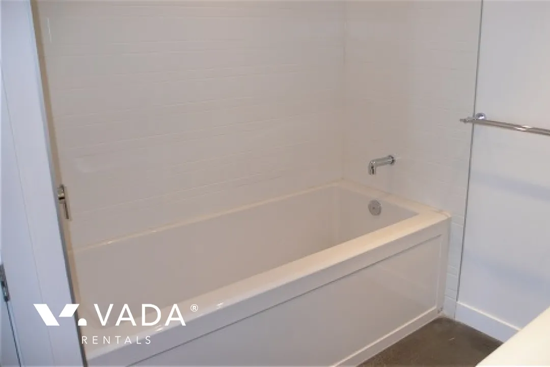 Jacobsen in Mount Pleasant East - 1 Bedroom Loft For Rent in Vancouver at 212 - 256 East 2nd Avenue, Vancouver, BC