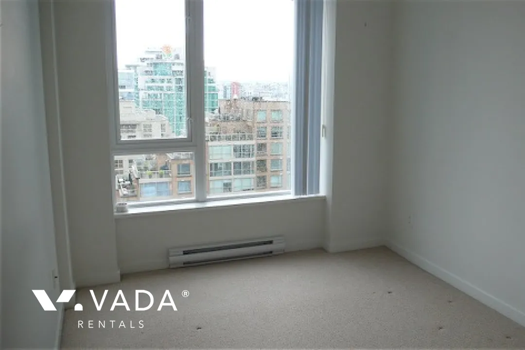 R&amp;R Robson &amp; Richards in Downtown - 1 Bedroom Apartment For Rent in Vancouver at 1505 - 480 Robson Street, Vancouver, BC