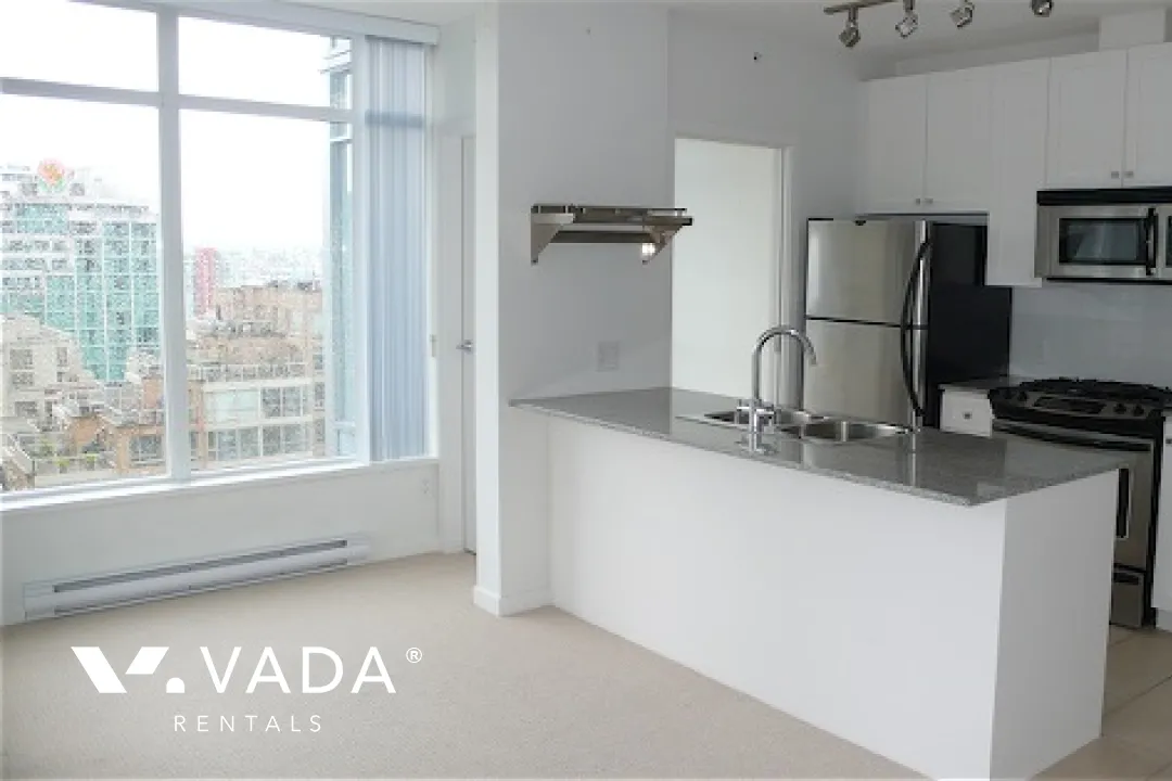 R&amp;R Robson &amp; Richards in Downtown - 1 Bedroom Apartment For Rent in Vancouver at 1505 - 480 Robson Street, Vancouver, BC