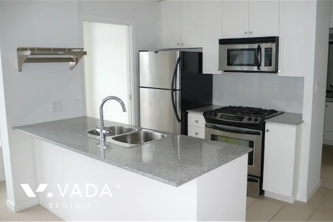 R&amp;R Robson &amp; Richards in Downtown - 1 Bedroom Apartment For Rent in Vancouver at 1505 - 480 Robson Street, Vancouver, BC