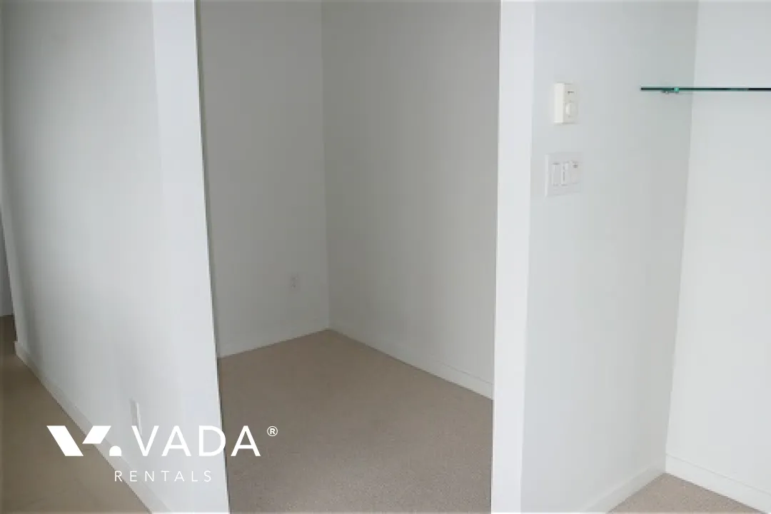 R&amp;R Robson &amp; Richards in Downtown - 1 Bedroom Apartment For Rent in Vancouver at 1505 - 480 Robson Street, Vancouver, BC