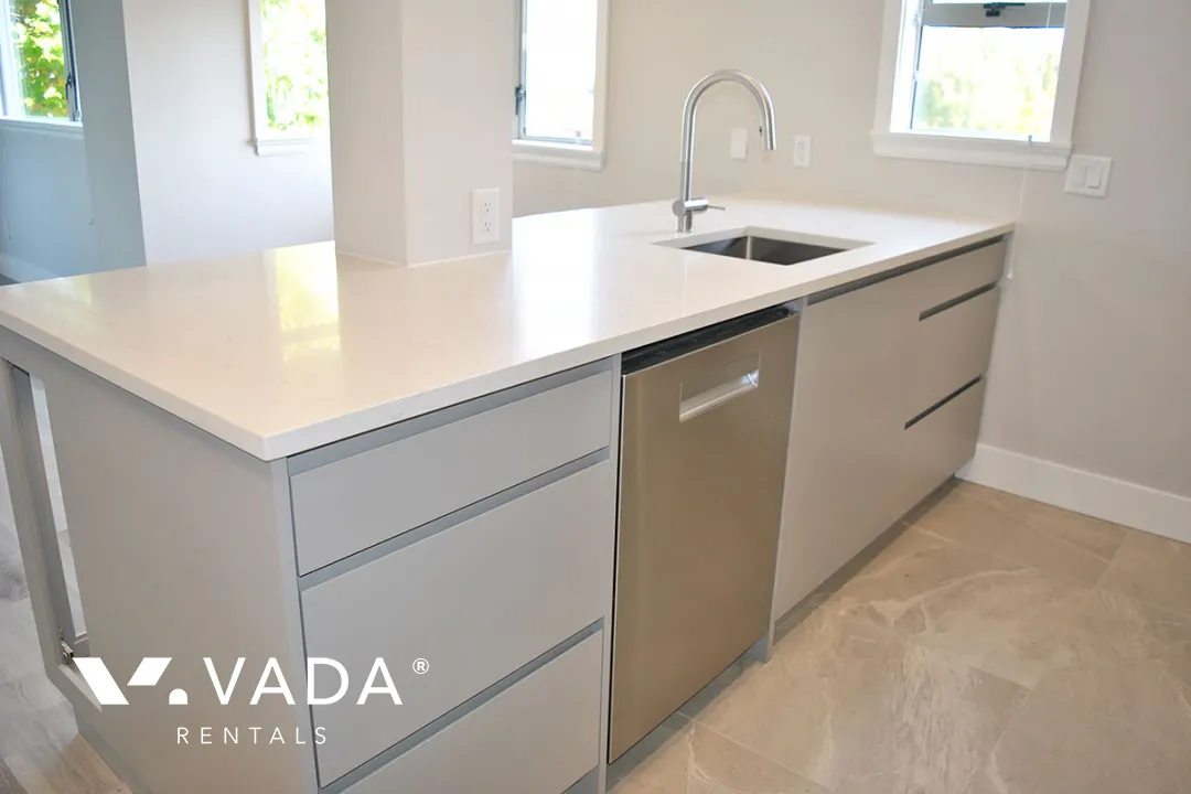 Westview Place in Fairview - 2 Bedroom Apartment For Rent in Vancouver at 502 - 1166 West 11th Avenue, Vancouver, BC