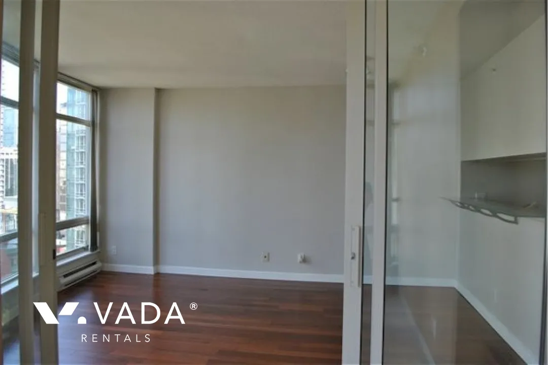 The Palisades in Downtown - 2 Bedroom Apartment For Rent in Vancouver at 1105 - 1288 Alberni Street, Vancouver, BC