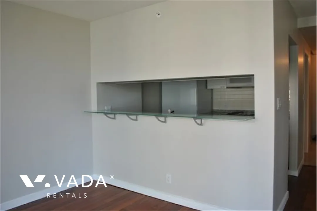 The Palisades in Downtown - 2 Bedroom Apartment For Rent in Vancouver at 1105 - 1288 Alberni Street, Vancouver, BC
