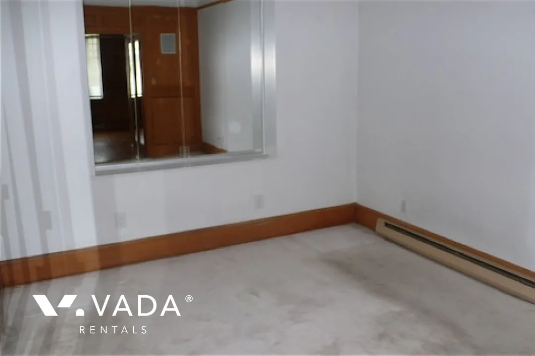 Kensington Place in Downtown - 2 Bedroom Apartment For Rent in Vancouver at 2 - 1491 Beach Avenue, Vancouver, BC