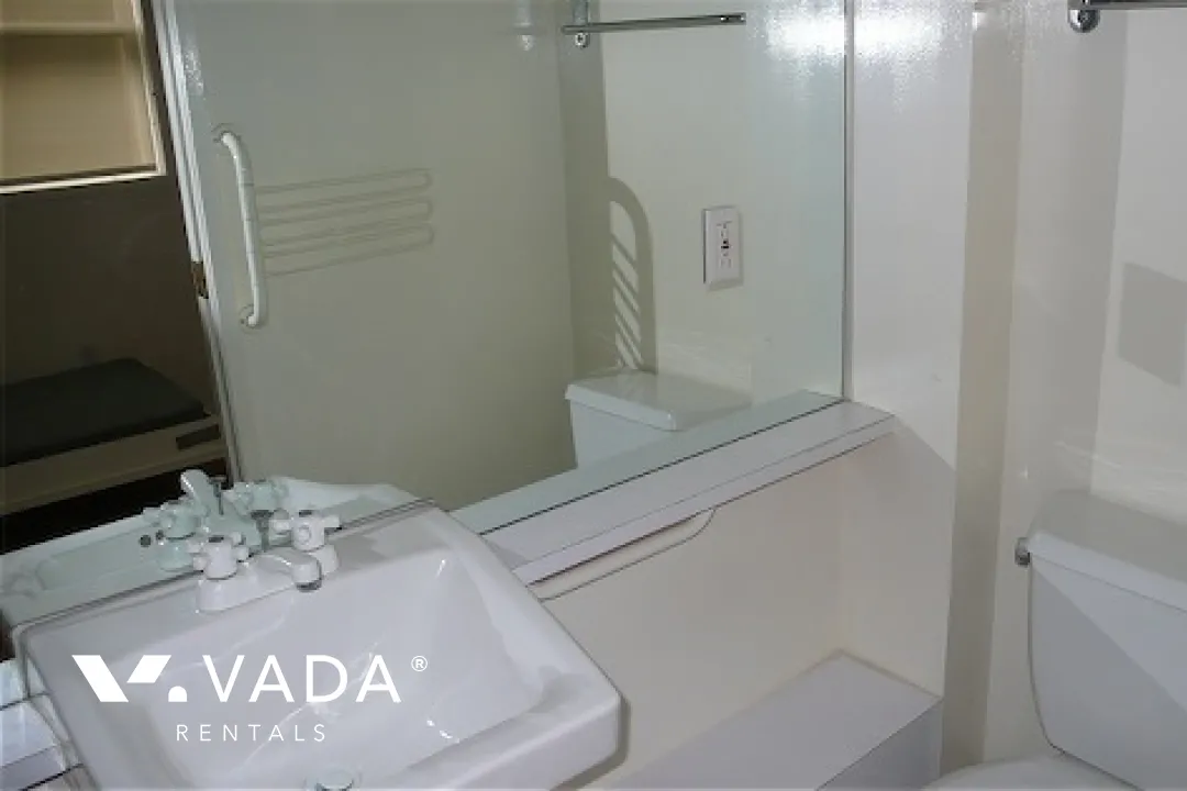 Kensington Place in Downtown - 2 Bedroom Apartment For Rent in Vancouver at 2 - 1491 Beach Avenue, Vancouver, BC