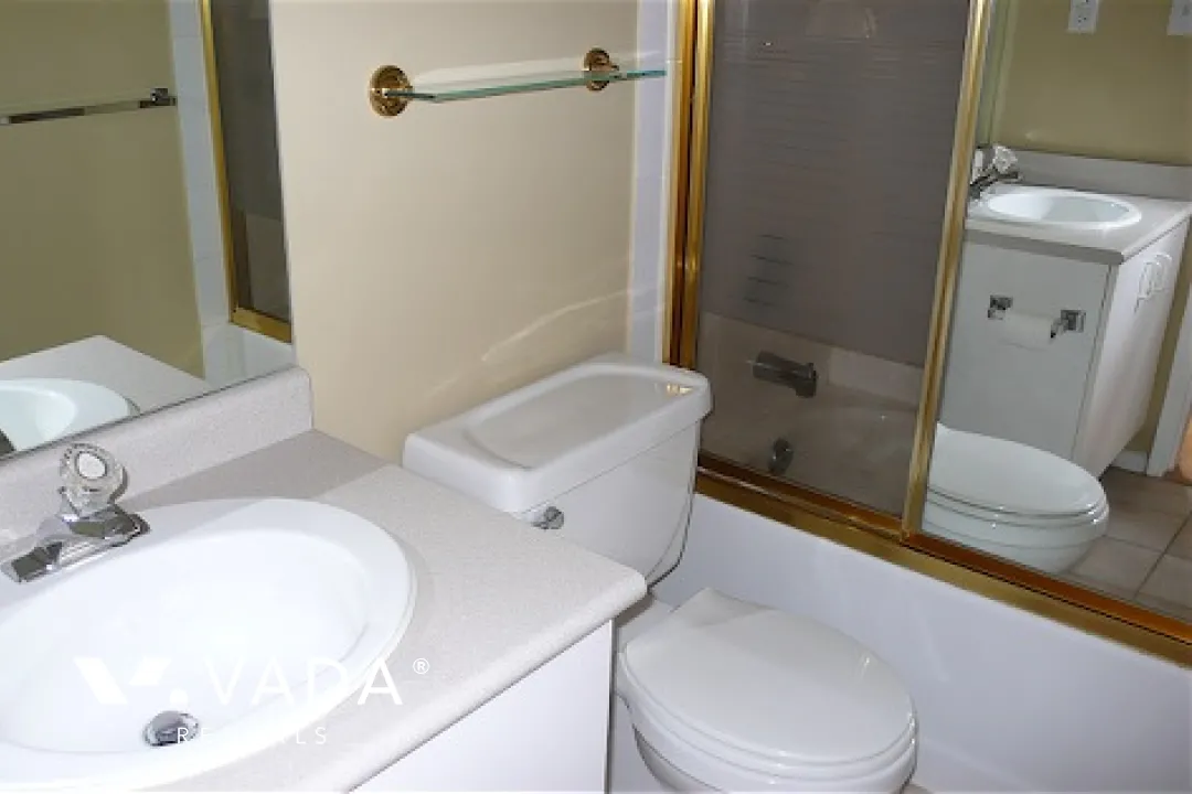 Imperial Tower in Downtown - 2 Bedroom Apartment For Rent in Vancouver at 1104 - 811 Helmcken Street, Vancouver, BC