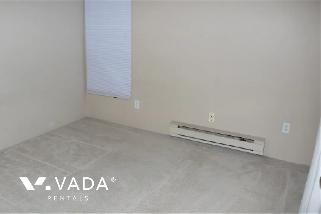Fairview Court in Fairview - 2 Bedroom Townhouse For Rent in Vancouver at 3031 Laurel Street, Vancouver, BC