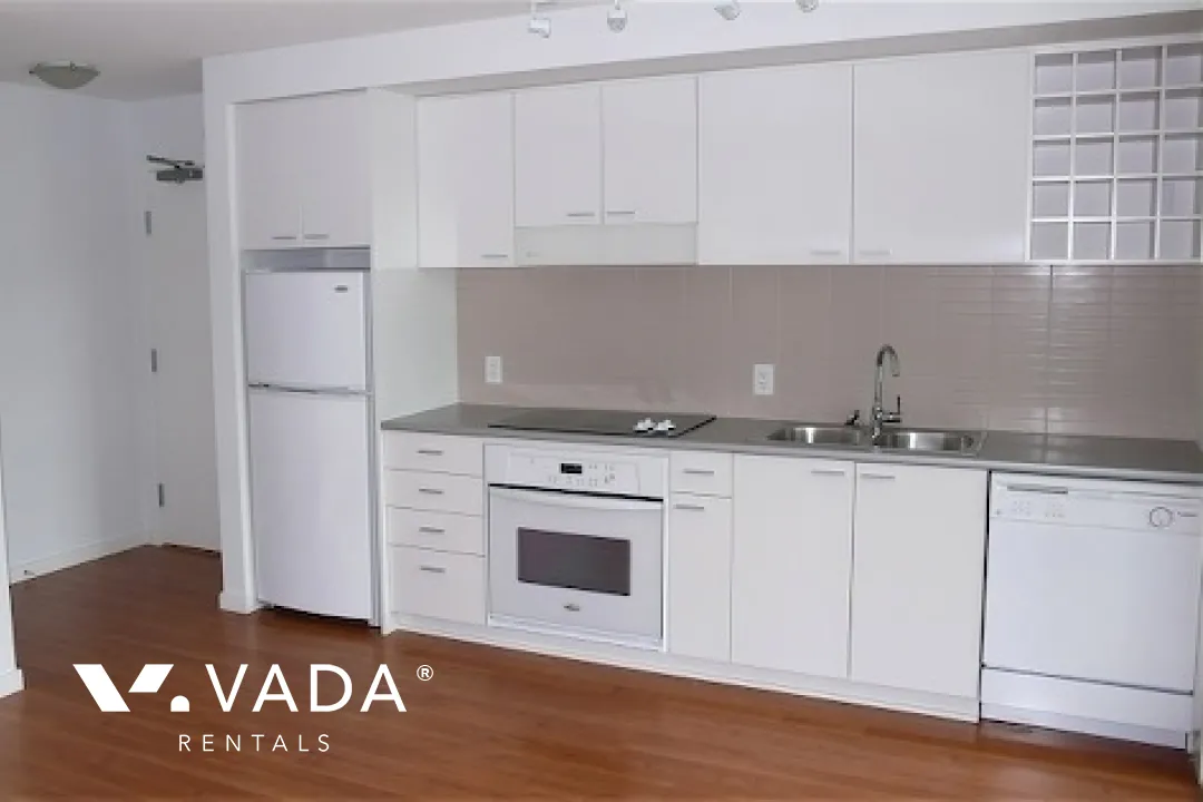 Spectrum in Downtown - 1 Bedroom Apartment For Rent in Vancouver at 1105 - 111 West Georgia Street, Vancouver, BC
