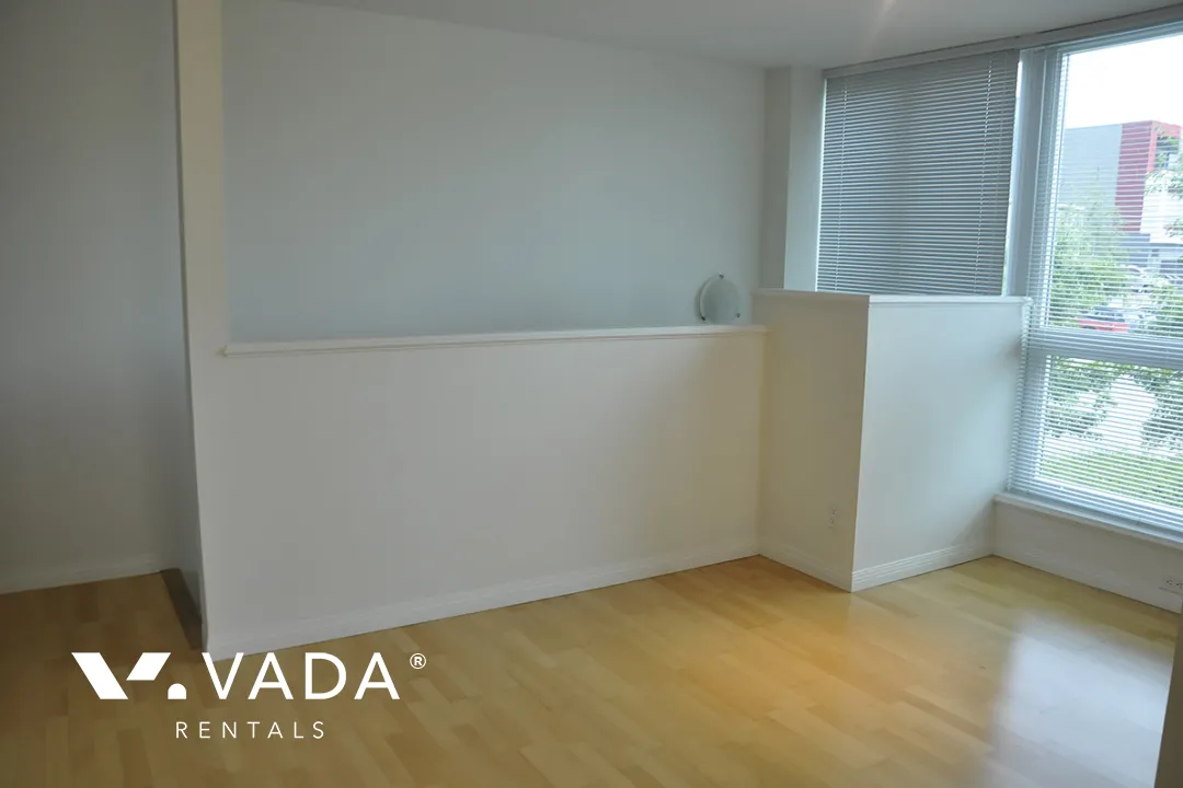 Esplanade at The Pier in Lower Lonsdale - 4 Bedroom Townhouse For Rent in North Vancouver at 9 - 188 East Esplanade, North Vancouver, BC