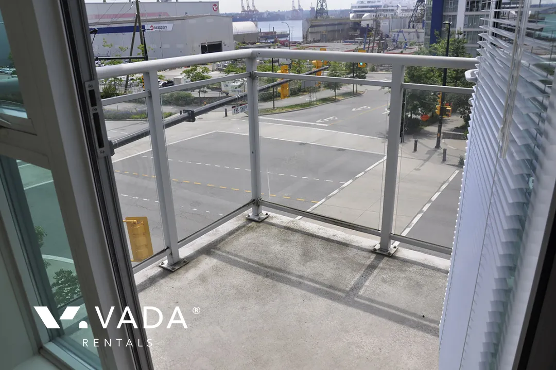 Esplanade at The Pier in Lower Lonsdale - 4 Bedroom Townhouse For Rent in North Vancouver at 9 - 188 East Esplanade, North Vancouver, BC