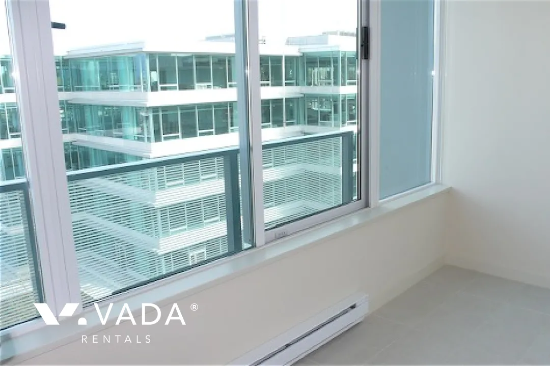 Crossroads in Fairview - 3 Bedroom Apartment For Rent in Vancouver at 813 - 522 West 8th Avenue, Vancouver, BC