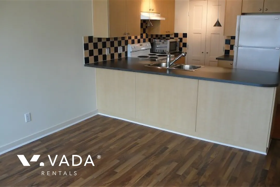 Eight One Nine in Downtown - 1 Bedroom Apartment For Rent in Vancouver at 1311 - 819 Hamilton Street, Vancouver, BC