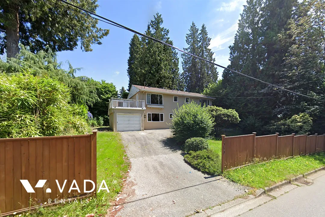 Ambleside - 5 Bedroom House For Rent in West Vancouver at 1050 - 21st Street, West Vancouver, BC