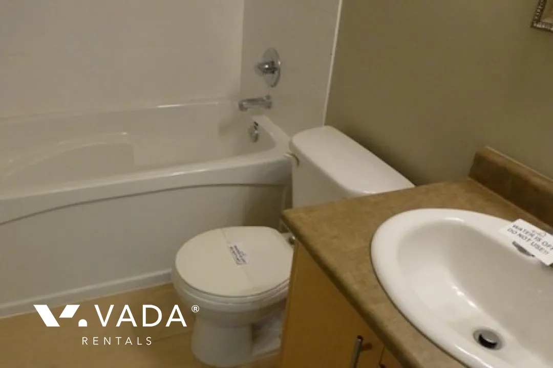 Mondella in Mount Pleasant East - 1 Bedroom Apartment For Rent in Vancouver at PH17 - 688 East 17th Avenue, Vancouver, BC