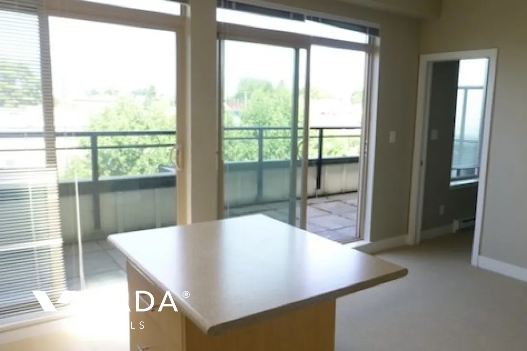 Mondella in Mount Pleasant East - 1 Bedroom Apartment For Rent in Vancouver at PH17 - 688 East 17th Avenue, Vancouver, BC