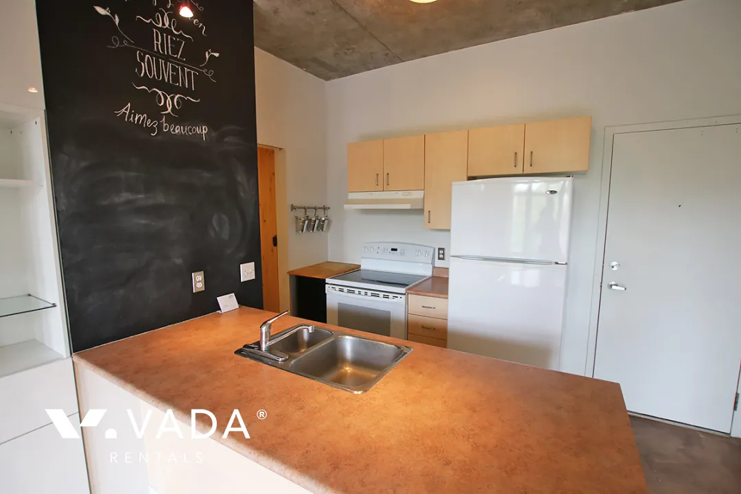 Van Horne in Gastown - 0 Bedroom Loft For Rent in Vancouver at 307 - 22 East Cordova Street, Vancouver, BC